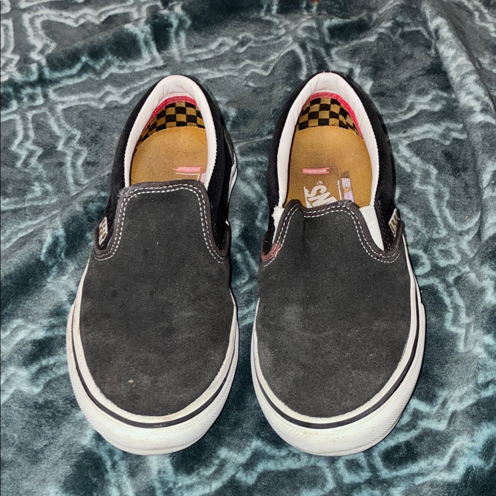 Vans Classic Slip-On Suede – Black/White Stripe, Size 7.5 Unisex